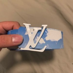 LOUIS VUITTON MENS BELT